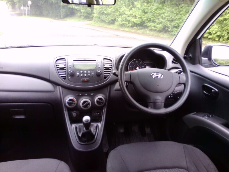 HYUNDAI I10